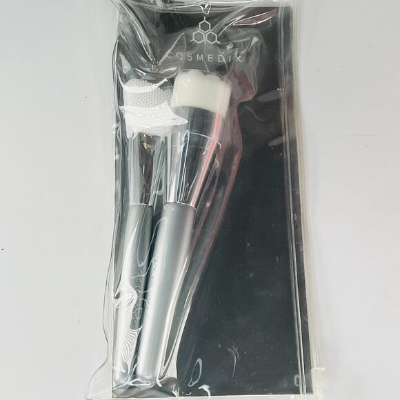 Cosmedix Cleansing + Silicone Mask Applicator 2pc Brush Set Silver White NIB - Picture 1 of 9
